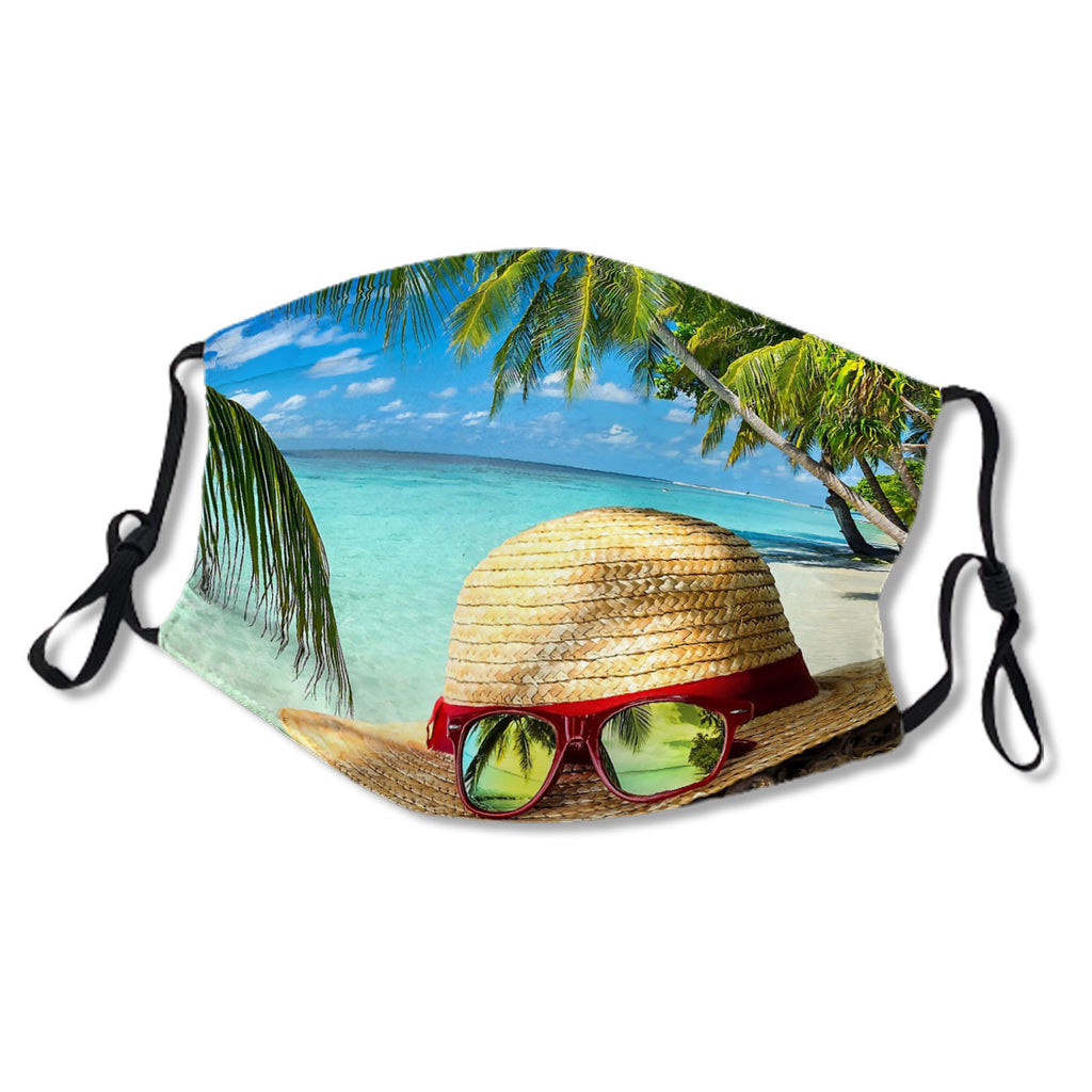 Clear Sea Water, Beach Hat and Sunglasses No.5ZWH6W